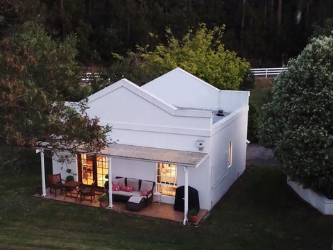 Forth River Cottage - Tourism Cairns 3