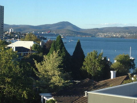 Reflections On The Bay - Tourism Cairns 9