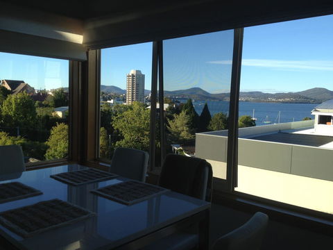 Reflections On The Bay - Tourism Cairns 8