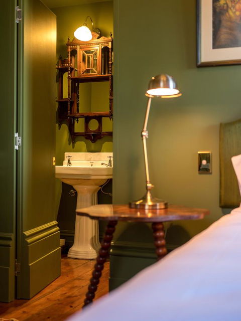 The Corinda Collection - Tourism Cairns 42