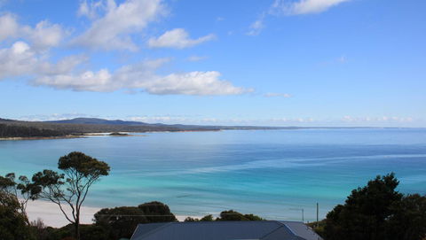 SEA EAGLE COTTAGE Amazing Views Of Bay Of Fires - Tourism Cairns 26