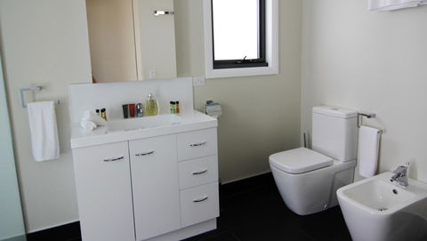 SEA EAGLE COTTAGE Amazing Views Of Bay Of Fires - Tourism Cairns 28