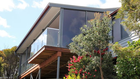 SEA EAGLE COTTAGE Amazing Views Of Bay Of Fires - Tourism Cairns 11