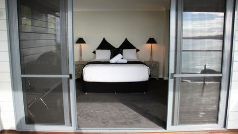 SEA EAGLE COTTAGE Amazing Views Of Bay Of Fires - Tourism Cairns 8