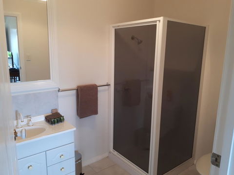 Robin\'s Nest B&B - Tourism Cairns 20