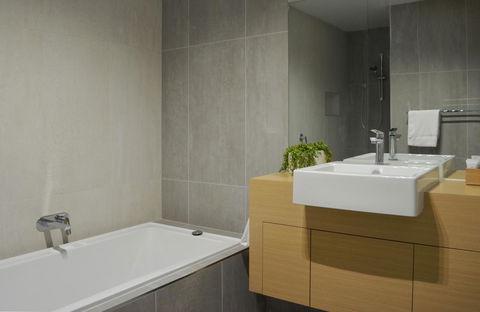 Kangaroo Bay Apartments - Tourism Cairns 3