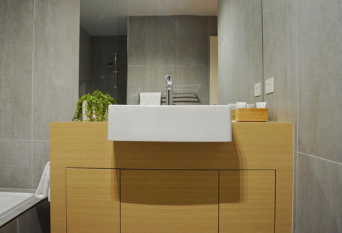 Kangaroo Bay Apartments - Tourism Cairns 18