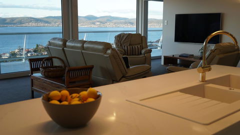 Anchorage Tasmania - Tourism Cairns 17