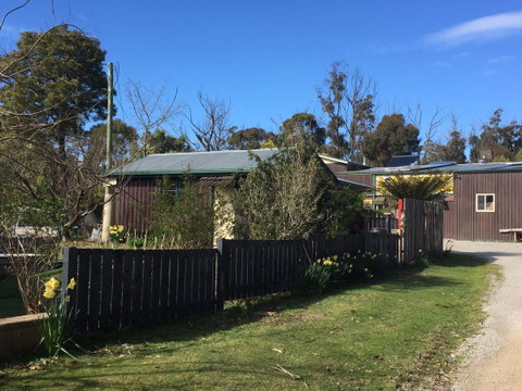 Eureka Farm - Tourism Cairns 0