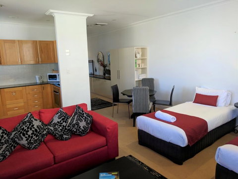 Nesuto Woolloomooloo - Tourism Cairns 2