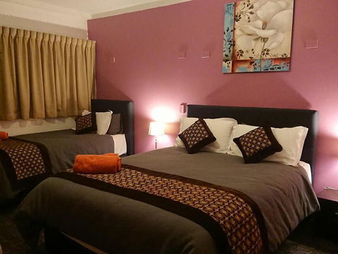 New Olympic Motel - Tourism Cairns 1