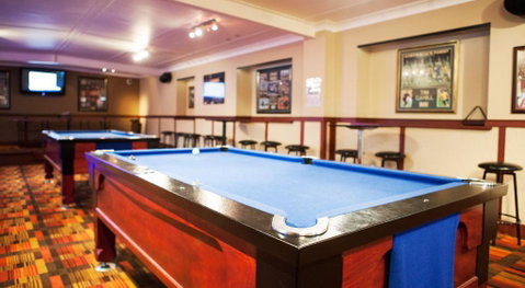 Nightcap At Balaclava Hotel - Tourism Cairns 3