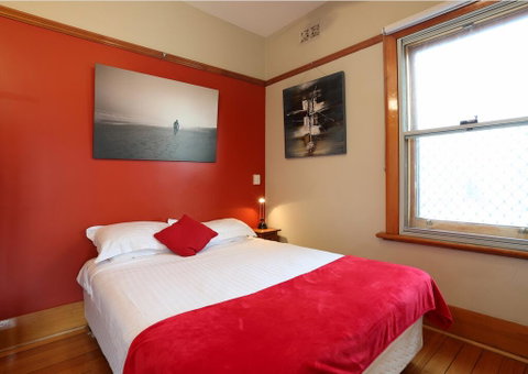 North Hobart Apartments - Tourism Cairns 1