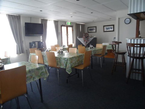 Oakey Motel - Tourism Cairns 1