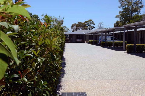 Oakey Motor Inn - Tourism Cairns 1