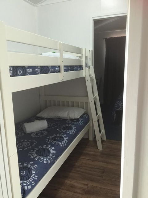 Oakridge Motel Tourist Park - Tourism Cairns 2