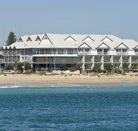Ocean Centre Hotel - Tourism Cairns