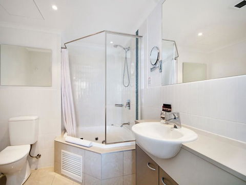 Ocean Panorama - 1 Bedroom Oceanview Apt - Tourism Cairns 2