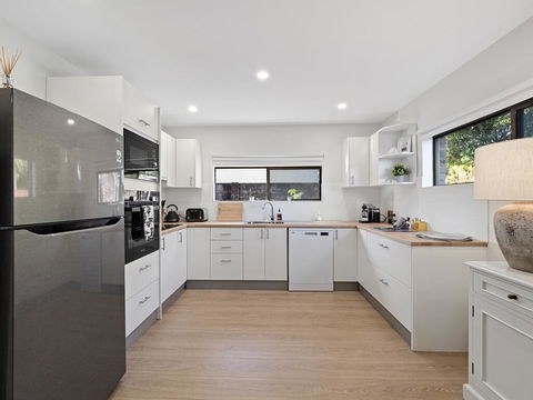 Ocean Park Motel & Holiday Apartments - Tourism Cairns 2