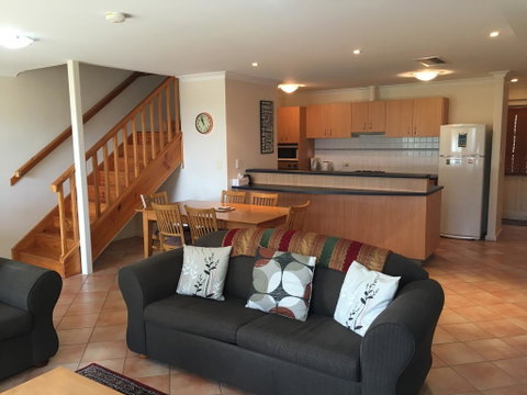 Ocean View Port Geographe - Tourism Cairns 1