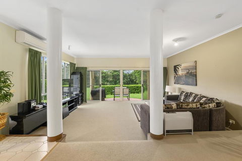 Opal Coast Villa - Tourism Cairns 1