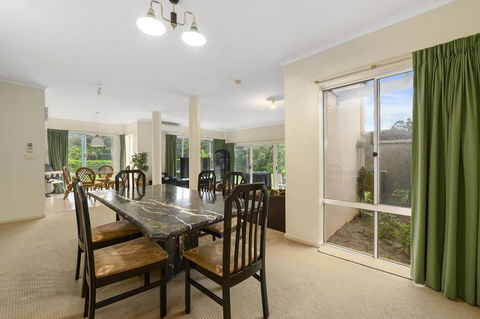 Opal Coast Villa - Tourism Cairns 3