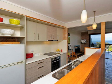 Our Place @ Fingal Bay - Tourism Cairns 3