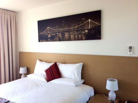 PA Apartments - Tourism Cairns 2