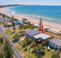 Pacifica 2 - Opposite the beach at Brooms Head - Tourism Cairns