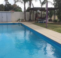 Paddle Steamer Motel - Tourism Cairns