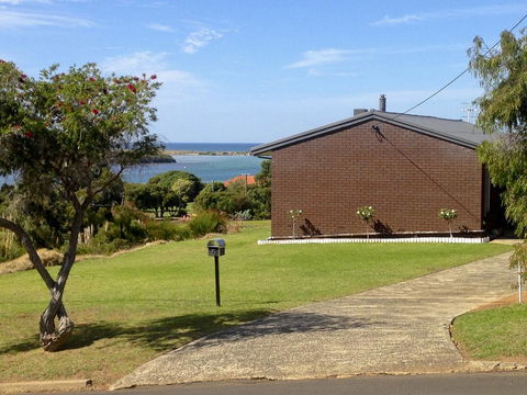 Paradise View - Tourism Cairns 3