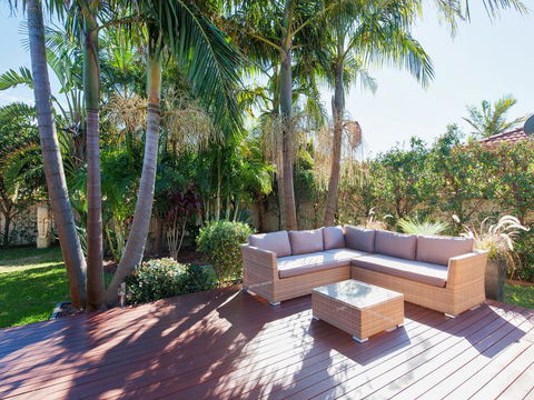 Pawprints, 123 Bagnalls Beach Road - Tourism Cairns 0