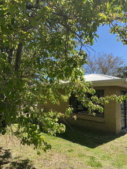 Pear Tree Cottage At Amiens - Tourism Cairns 2