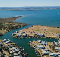 Pelican Landing - Stunning Lake King Views - Tourism Cairns