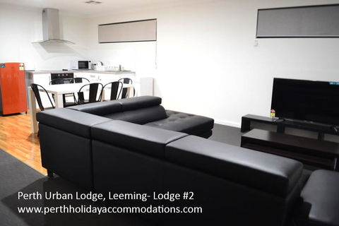 Perth Urban Lodge - Tourism Cairns 0