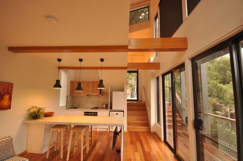 Pipeline Chalet Kunanyi Mt Wellington - Tourism Cairns 3