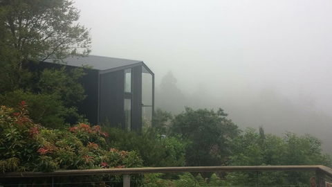 Pipeline Chalet Kunanyi Mt Wellington - Tourism Cairns 1