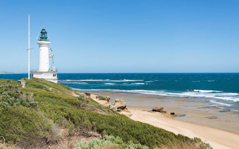 Point Lonsdale 1 Bedroom Apartment - Tourism Cairns 3