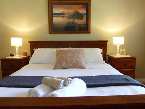 Port Lincoln Holiday Houses - Tourism Cairns 0