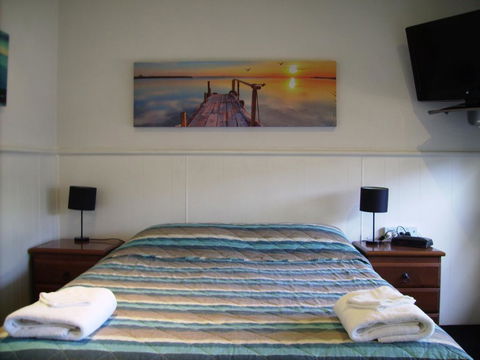 Port Noarlunga Motel - Tourism Cairns 3