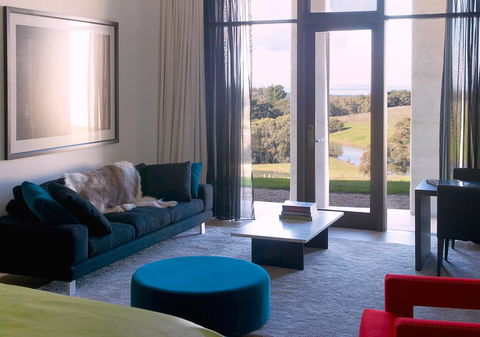 Port Phillip Estate - Tourism Cairns 3