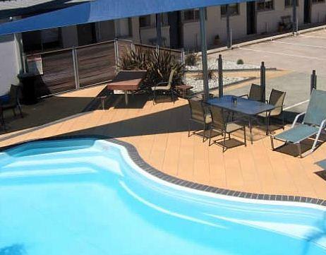 Portarlington Beach Motel - Tourism Cairns 0