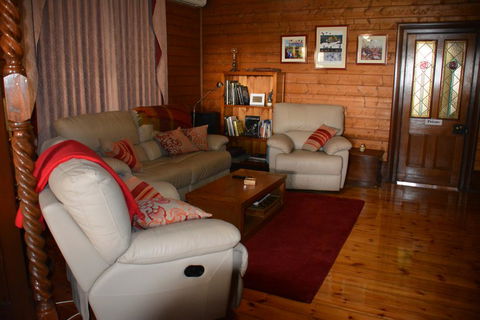 Portarlington Vicarage - Tourism Cairns 2