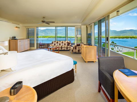 Pullman Reef Hotel Casino - Tourism Cairns 2