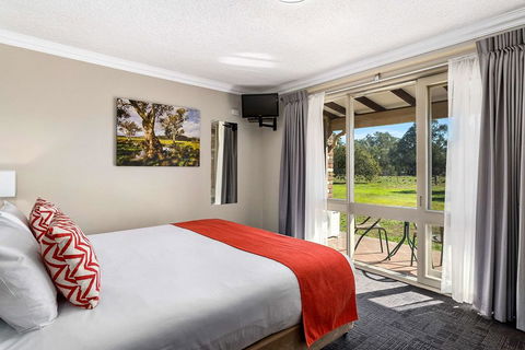 Quality Inn Carriage House - Tourism Cairns 1