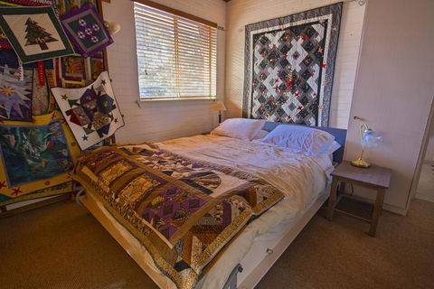 Quilters Studio - Tourism Cairns 2