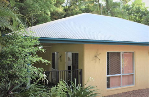 Rainforest Cottage Cairns - Tourism Cairns 3
