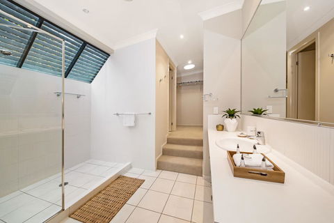 Ravensbourne Escape - Silverwood Lodge - Tourism Cairns 2