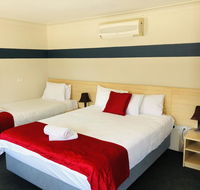 Red Cedar Motel - Tourism Cairns