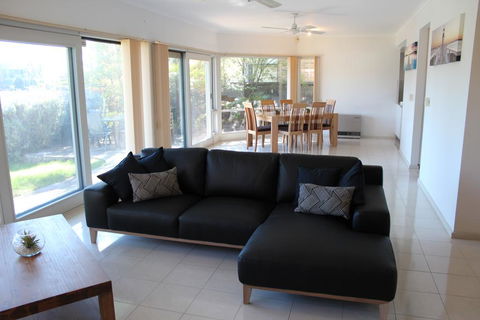 Relax At The Marina - Tourism Cairns 1